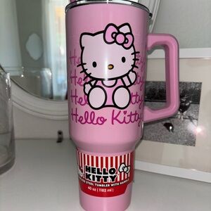Hello kitty tumbler